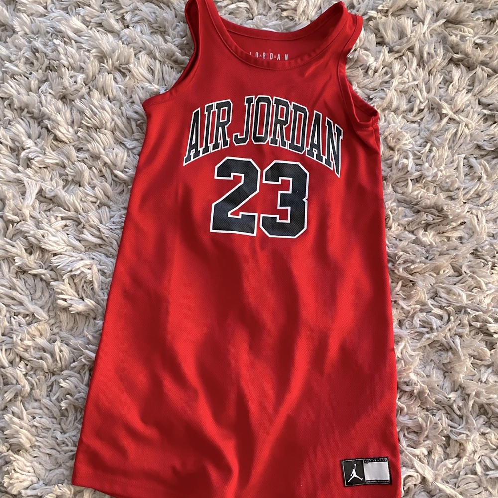 Kids’ Jordan dress Size 5/6